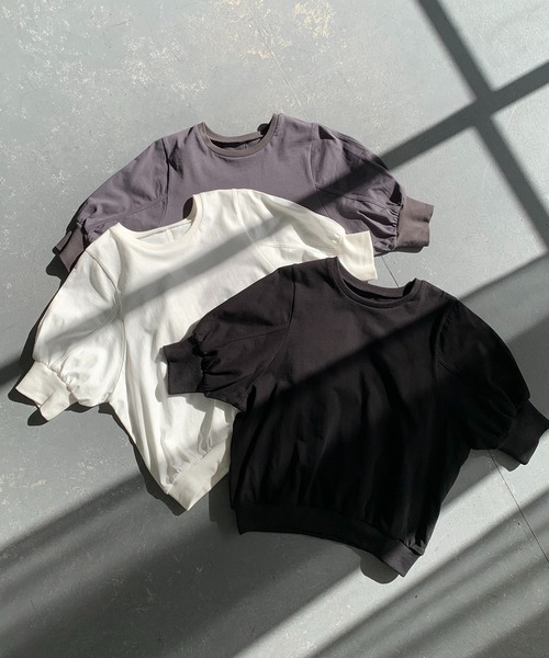 cheriella(シェリエラ)の「【cheriella】パフスリーブTシャツ(Tシャツ/カットソー・レディース・チャコールグレー/ブラック/オフホワイト・M)」の11枚目の写真