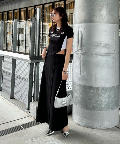 LVEU.(ラブユ.)の「【LVEU.】ユニフォームデザインクロップドTシャツ / トップス カットソー Tシャツ クロップド ショート コンパクト プリント ユニフォーム ブラック(Tシャツ/カットソー・レディース・ブラック・FREE)」の6枚目の写真