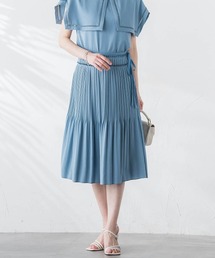 【新品未使用】ロートレアモン　エアリーな麻調素材のプリーツスカート　水色ブルー 新品未使用】ロートレアモンエアリーな麻調素材のプリーツ