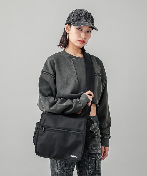 X-girl（エックスガール）の「MESSENGER BAG（ショルダーバッグ・レディース・グレー/ブラック・ONE SIZE）」の4枚目の写真