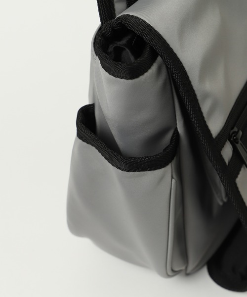 X-girl（エックスガール）の「MESSENGER BAG（ショルダーバッグ・レディース・グレー/ブラック・ONE SIZE）」の14枚目の写真