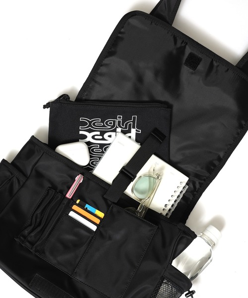 X-girl（エックスガール）の「MESSENGER BAG（ショルダーバッグ・レディース・グレー/ブラック・ONE SIZE）」の21枚目の写真