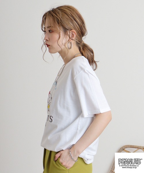 PEANUTS(ピーナッツ)の「PEANUTS プリント 半袖Tシャツ(Tシャツ/カットソー・メンズ・ブラック/アイボリー/ホワイト系/ホワイト系1/ホワイト系2/ネイビー系/クリーム/ホワイト/チャコール/ネイビー・S/M/L/LL)」の16枚目の写真