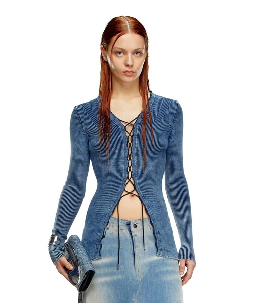 DIESEL（ディーゼル）の「レディース ニット カーディガン（カーディガン/ボレロ・レディース・インディゴブルー・LARGE/SMALL/MEDIUM/X-SMALL）」の6枚目の写真