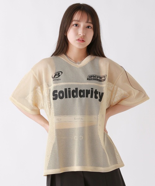 repipi armario(レピピ アルマリオ)の「GAMEメッシュトップス(その他トップス・キッズ・ベージュ/ネイビー/ブラック・LARGE/SMALL/MEDIUM)」の3枚目の写真