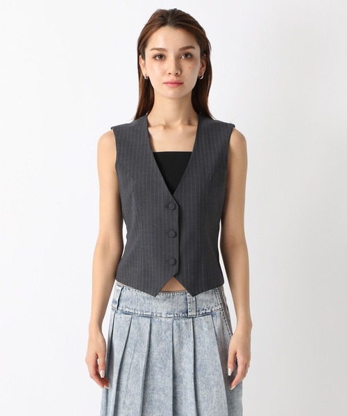 FOREVER 21(フォーエバー トゥエンティーワン)の「【2024SS】ピンストライプジレ(ベスト・レディース・グレー/ホワイト/ネイビー・FREE)」の15枚目の写真