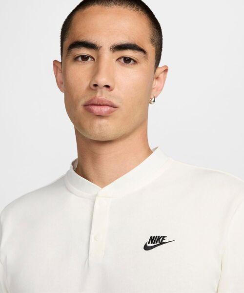 【廃番】フェデラーモデルナイキ　ヘンリーネックシャツ　RFシリーズ　Mサイズ NIKE（ナイキ）の「ナイキ クラブ メンズ ロングスリーブ ヘンリー