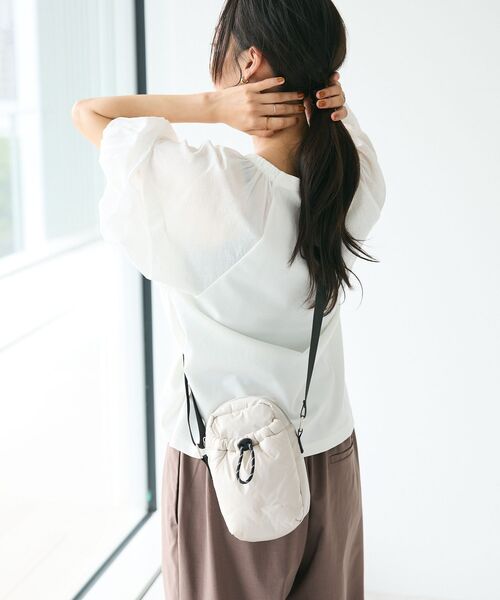 CRAFT STANDARD BOUTIQUE（クラフトスタンダードブティック）の「中綿ドローコードポケットミニショルダー（ショルダーバッグ・レディース・ライトグレー/ブラック/ベージュ・FREE）」の10枚目の写真