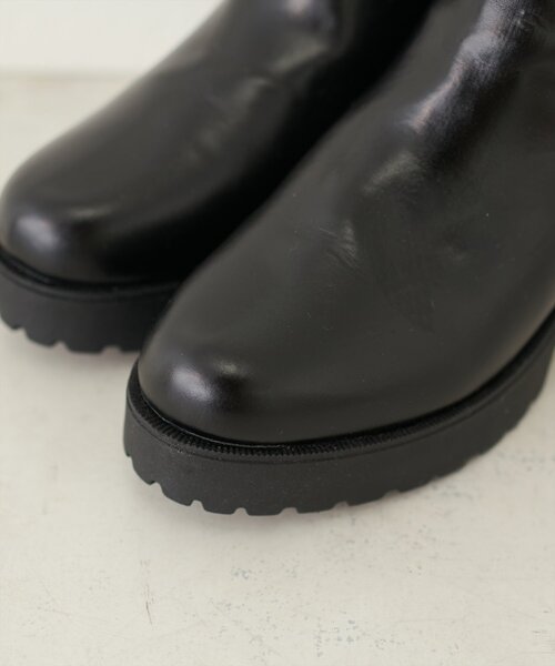 natural couture(ナチュラルクチュール)の「ヒールアップサイドゴアブーツ(ブーツ・レディース・ブラウン/ブラック・MEDIUM/LARGE)」の5枚目の写真