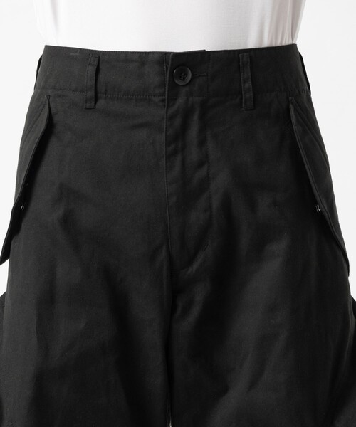 NVRFRGT(ネヴァーフォーゲット)の「【NVRFRGT/ネヴァーフォーゲット】3D TWISTED CARGO PANTS(カーゴパンツ・メンズ・ブラック・1/2)」の7枚目の写真