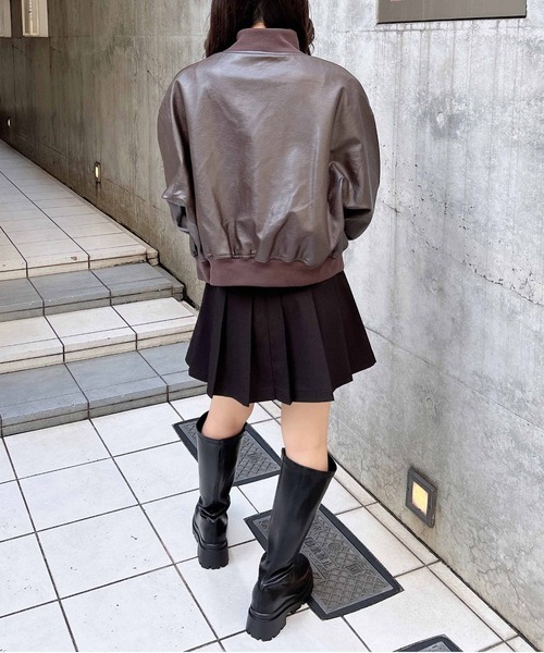 INGNI（イング）の「フェイクレザートラックジャケット（ブルゾン・レディース・ブラック/チャコールグレー/ブラウン・M）」の20枚目の写真