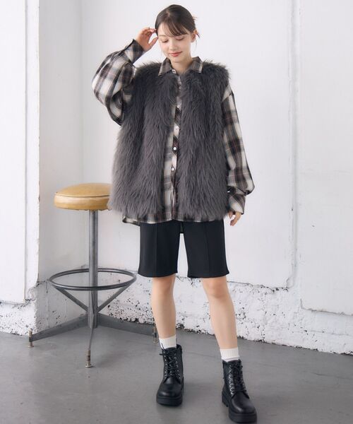 RETRO GIRL（レトロガール）の「Fファーベスト（ベスト・レディース・ブラウン/ライトグレー/ナチュラル・FREE）」の14枚目の写真