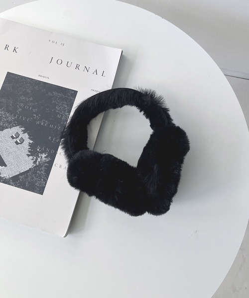AS KNOW AS plus（アズノゥアズプラス）の「◇折りたたみ式ムートン風イヤーマフ（イヤーマフ・レディース・ベージュ/ブラック・FREE）」の7枚目の写真