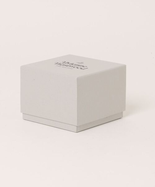 Vivienne Westwood（ヴィヴィアンウエストウッド）の「「Vivienne Westwood/ヴィヴィアン・ウエストウッド」アーマー - レディース シルバー ダイヤル & シルバー ブレスレット（アナログ腕時計・レディース・シルバー・28mm）」の9枚目の写真