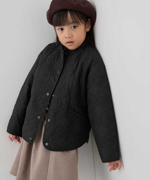 ROPE' PICNIC（ロペピクニック）の「【KIDS】フラワー柄キルティングブルゾン/リンクコーデ/WEB限定サイズ:110cm（ブルゾン・キッズ・ブラック/オフホワイト・110/120/130/140/150）」の7枚目の写真