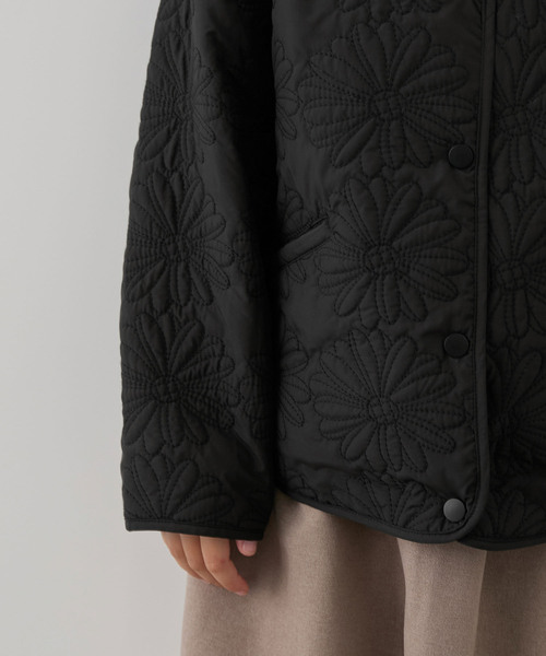 ROPE' PICNIC（ロペピクニック）の「【KIDS】フラワー柄キルティングブルゾン/リンクコーデ/WEB限定サイズ:110cm（ブルゾン・キッズ・ブラック/オフホワイト・110/120/130/140/150）」の22枚目の写真