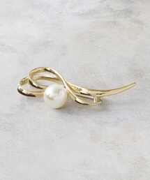 OPAQUE.CLIP | フェイクパール×メタルラインブローチ(ブローチ/コサージュ)