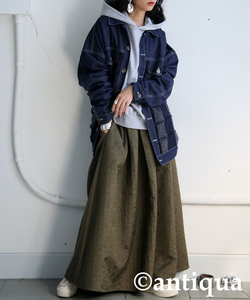 antiqua(アンティカ)の「キルトタックフレアスカート(スカート・レディース・カーキ/ブラック・S/M)」の8枚目の写真