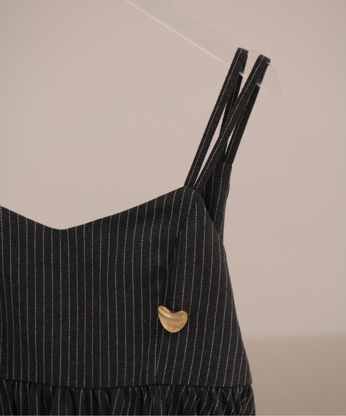 loin nuit（ロワンニュイ）の「nuit pin badge / nuit ピンバッジ（ブローチ/コサージュ・レディース・ゴールド・FREE）」の5枚目の写真