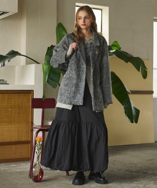 loin nuit（ロワンニュイ）の「nuit pin badge / nuit ピンバッジ（ブローチ/コサージュ・レディース・ゴールド・FREE）」の7枚目の写真