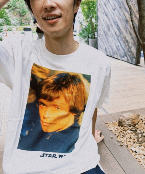 STAR WARS(スターウォーズ)の「『スター・ウォーズ/STARWARS』"""Luke Skywalker"" T-Shirt" 半袖プリントTシャツ ビックシルエット ピグメント加工 ヴィンテージライク(Tシャツ/カットソー・メンズ・チャコール/ホワイト・X-LARGE/LARGE/MEDIUM)」の5枚目の写真