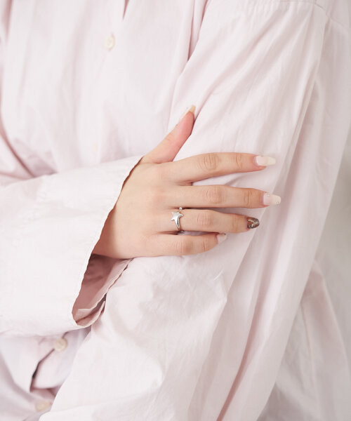 Actually(アクチュアリー)の「Open Star Ring(リング・レディース・シルバー・0)」の2枚目の写真