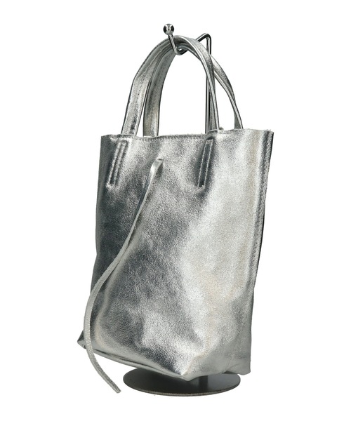 andrea cardone（アンドレアカルドネ）の「【ANDREA CARDONE】メタリックレザーミニトートバッグ(Q56604)（トートバッグ・レディース・シルバー/ブラック/ゴールド・ALL）」の11枚目の写真