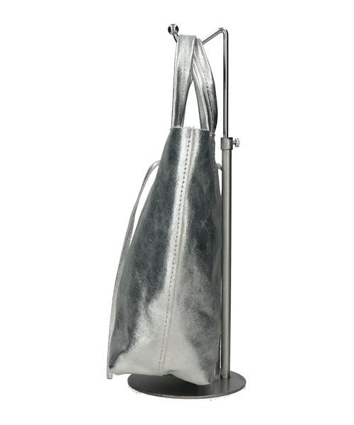 andrea cardone（アンドレアカルドネ）の「【ANDREA CARDONE】メタリックレザーミニトートバッグ(Q56604)（トートバッグ・レディース・シルバー/ブラック/ゴールド・ALL）」の12枚目の写真