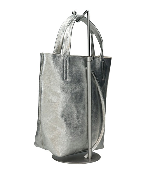 andrea cardone（アンドレアカルドネ）の「【ANDREA CARDONE】メタリックレザーミニトートバッグ(Q56604)（トートバッグ・レディース・シルバー/ブラック/ゴールド・ALL）」の13枚目の写真