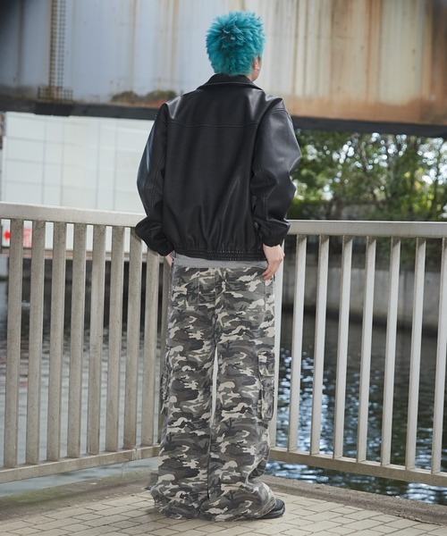 SHORT ROUND（ショートラウンド）の「SHORT ROUND/スーパーフレアカーゴパンツ（カーゴパンツ・メンズ・ブラック/その他1・LARGE/MEDIUM）」の10枚目の写真