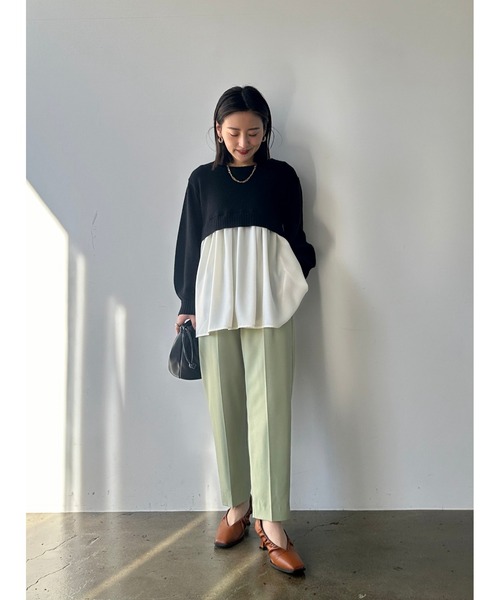 COHINA(コヒナ)の「ショートニットドッキングトップス 【低身長・小柄女性】(ニット/セーター・レディース・ブラック/レッド・ONE SIZE)」の17枚目の写真