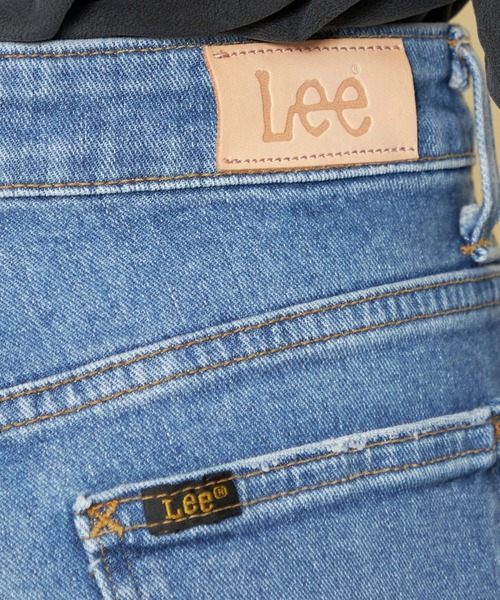 Lee(リー)の「Lee/リー STANDARD WARDROBE LASTIC【ストレッチデニム】テーパードデニムパンツ/美脚デニムパンツ/すっきりデニムパンツ/細身えデニムパンツ(デニムパンツ・レディース・インディゴブルー/ブルー/ライトインディゴブルー/ブラック系その他・X-SMALL/XX-SMALL/SMALL/MEDIUM)」の22枚目の写真