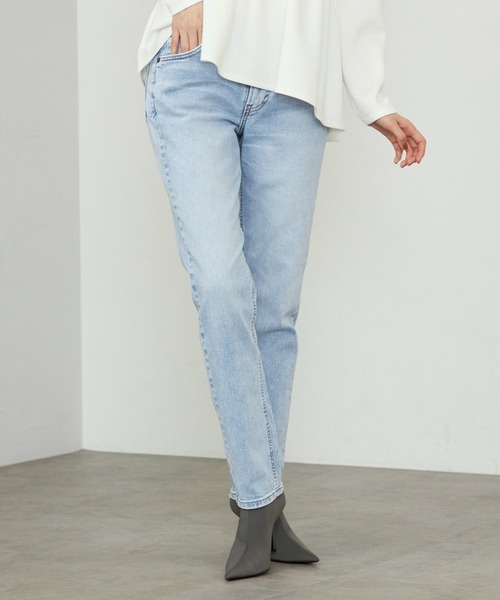 Lee(リー)の「Lee/リー STANDARD WARDROBE LASTIC【ストレッチデニム】テーパードデニムパンツ/美脚デニムパンツ/すっきりデニムパンツ/細身えデニムパンツ(デニムパンツ・レディース・インディゴブルー/ブルー/ライトインディゴブルー/ブラック系その他・X-SMALL/XX-SMALL/SMALL/MEDIUM)」の5枚目の写真