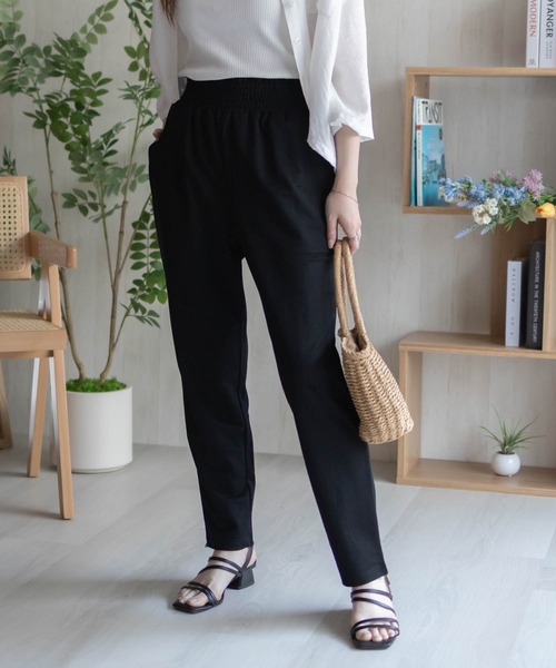 NAVY(ネイビー)の「nAvy SARARI 冷感 テーパードパンツ(その他パンツ・レディース・モカ/チャコールグレー/ブラック・M/L)」の8枚目の写真