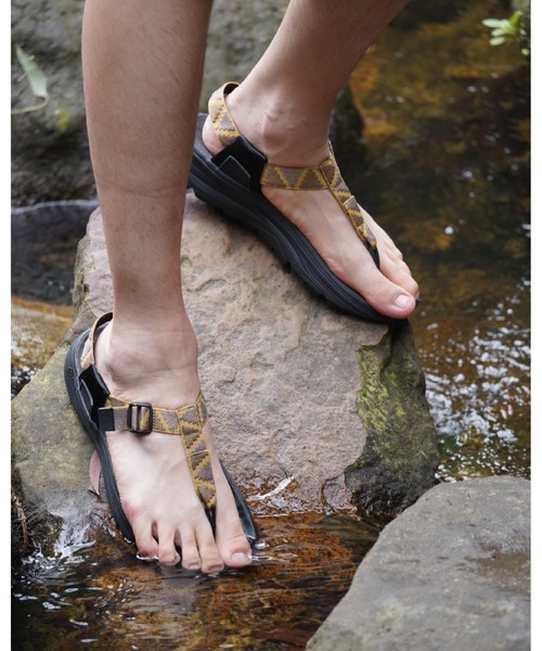 WHITE MOUNTAINEERING（ホワイトマウンテニアリング）の「White Mountaineering × rig footwear (MGUU) (WM2571817)（サンダル・メンズ・ブラック・26/27/28/25）」の3枚目の写真