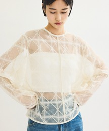 スクエアレースプルオーバー