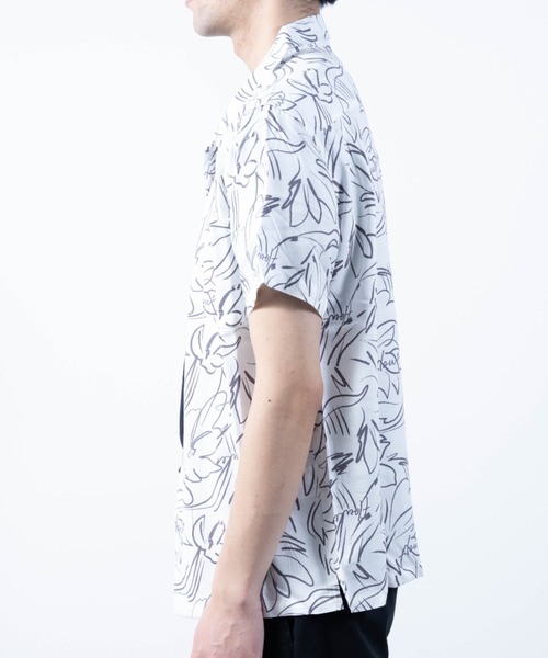 BARCEDOS（バルセドス）の「レーヨン アロハシャツ（シャツ/ブラウス・メンズ・ブラック×レッド/ライトブルー/ホワイト×ブラック/サックスブルー/スカイブルー/ブルー/ブラック×ブルー/インディゴ×ゴールド/ブラック×ホワイト/イエロー/ネイビー×ホワイト/ブラックミックス・L/LL/M）」の14枚目の写真