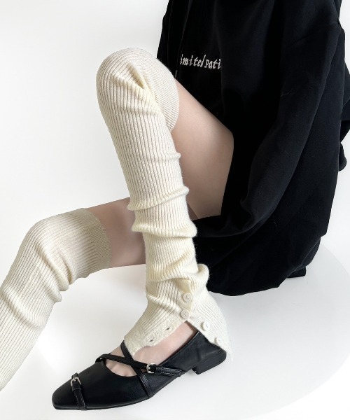 UP START（アップスタート）の「【LAMPOON】リブニーハイレッグウォーマー（レッグウォーマー・レディース・ベージュ/グレー/ホワイト/ブラック・FREE）」の6枚目の写真