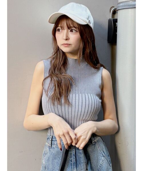 MURUA(ムルーア)の「リブデザインハイネックノースリーブニット(ニット/セーター・レディース・グレー/ブラック/ブルー/ホワイト・FREE)」の12枚目の写真