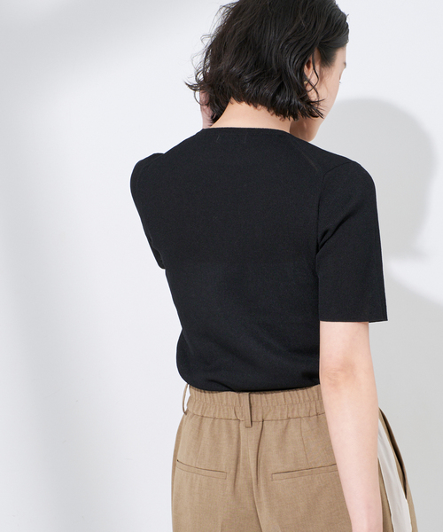 専用　新品　Sheer ハーフスリーブ　プルオーバー セール】NAIA リブハーフスリーブプルオーバー（ニット/セーター