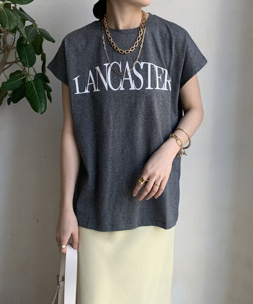 DouDou(ドゥドゥ)の「【WEB限定】ドルマンロゴTEE(Tシャツ/カットソー・レディース・ブラック/オフホワイト/グレー・FREE)」の6枚目の写真