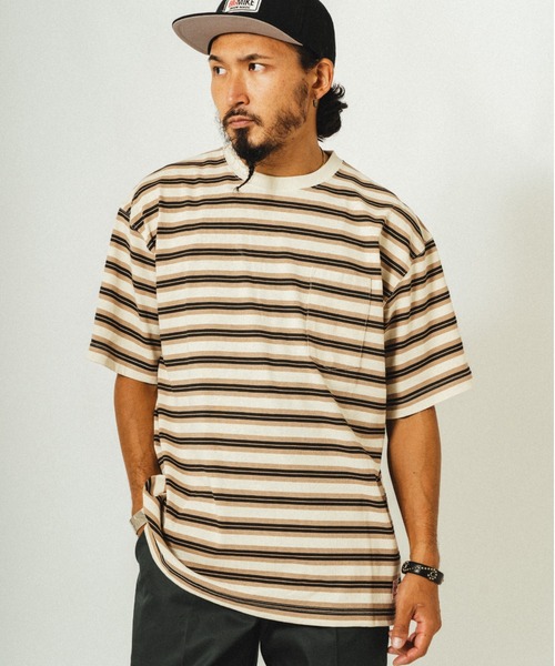 BIG MIKE(ビッグマイク)の「BIG MIKE ビックマイク / レトロボーダー サングラスポケット 半袖Tシャツ // 102528590(Tシャツ/カットソー・メンズ・グリーン系その他/ベージュ系その他/グレー系その他・MEDIUM/X-LARGE/LARGE)」の7枚目の写真