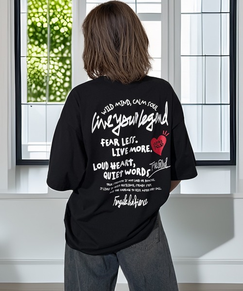 Candlestick(キャンドルスティック)の「レトロ グラフィック ハート 刺繍 オーバーサイズ ストリート ヘビーウェイト 半袖 Tシャツ 韓国 CVC(Tシャツ/カットソー・レディース・ホワイト系/ホワイト系1/ブラック系1/ブラック系/ホワイト/ブラック・L/M/LL)」の7枚目の写真