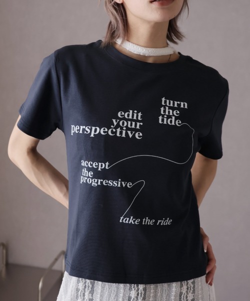 Ulysses(ユリシス)の「ロゴプリントコンパクトTシャツ(Tシャツ/カットソー・レディース・グレー/ブラック/ネイビー/ホワイト・S/M/L)」の1枚目の写真