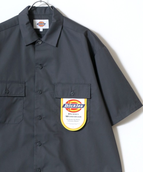 Dickies（ディッキーズ）の「Dickies/ディッキーズ オーバーサイズ TCツイル ワンポイントロゴ刺繍 ワークシャツ レディース メンズ（シャツ/ブラウス・メンズ・ブラック/ブルーグリーン/ベージュ/チャコール・LL/L/M）」の3枚目の写真