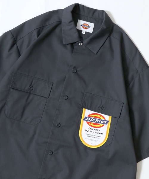 Dickies（ディッキーズ）の「Dickies/ディッキーズ オーバーサイズ TCツイル ワンポイントロゴ刺繍 ワークシャツ レディース メンズ（シャツ/ブラウス・メンズ・ブラック/ブルーグリーン/ベージュ/チャコール・LL/L/M）」の16枚目の写真