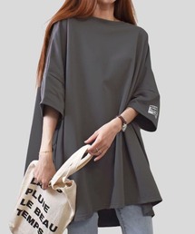 ソフトな オーバーサイス ロング丈 Tシャツ