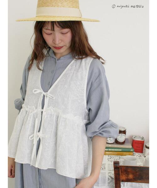 Samansa Mos2（サマンサ モスモス）の「【miyuki matsuo×Samansa Mos2】刺繍ベスト（ベスト・レディース・ブラック/グレー/オフホワイト・F）」の2枚目の写真