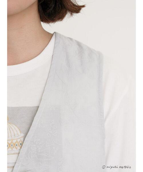 Samansa Mos2（サマンサ モスモス）の「【miyuki matsuo×Samansa Mos2】刺繍ベスト（ベスト・レディース・ブラック/グレー/オフホワイト・F）」の15枚目の写真