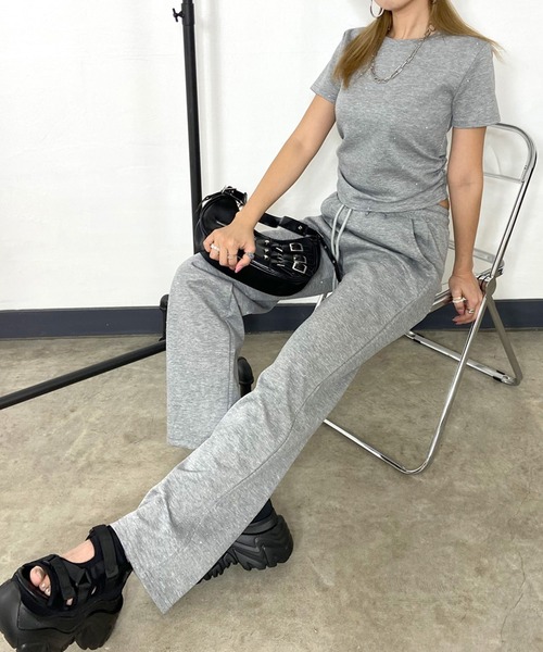 non-hedge（ノンヘッジ）の「ストーン付Tシャツパンツセットアップ（セットアップ・レディース・ブラック/グレー/オフホワイト・FREE）」の3枚目の写真